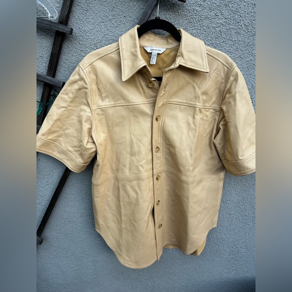 H&M LOOSE-FIT LEATHER SHIRT in Light Yellow - Picture 6 of 12